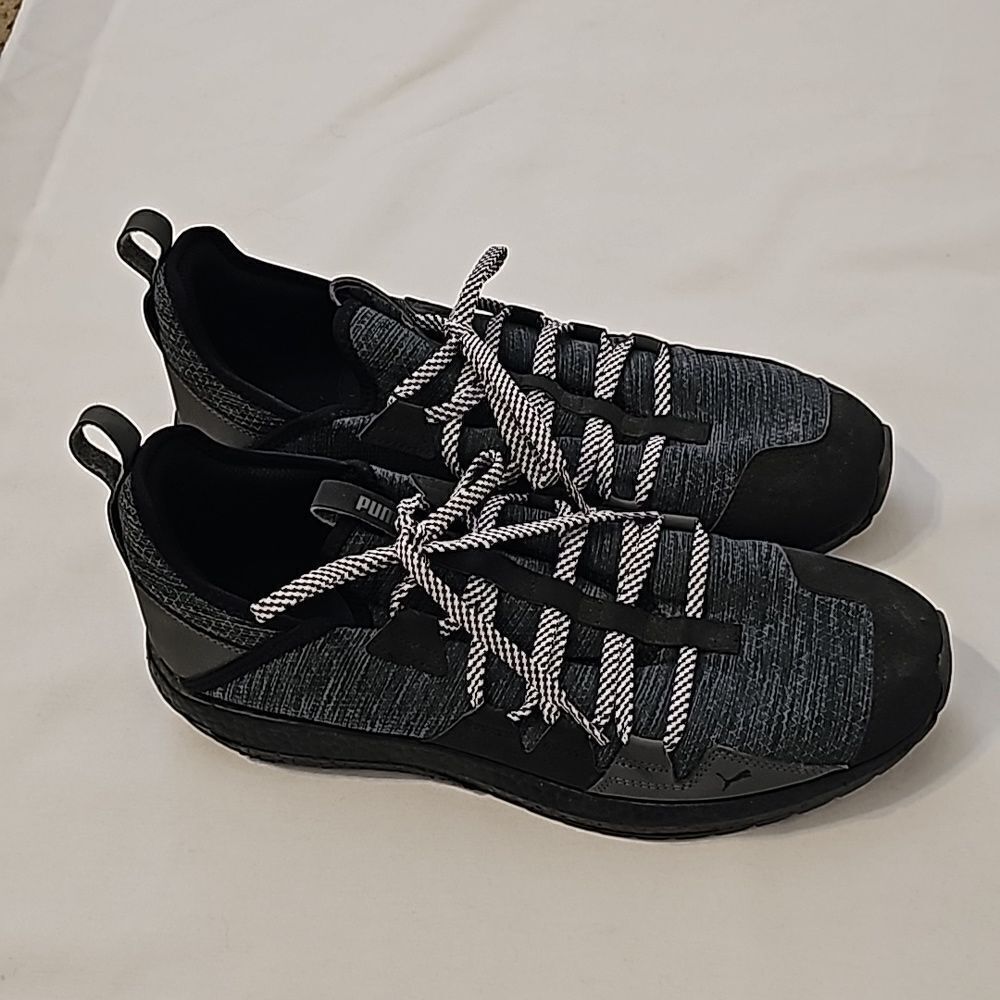 Puma Mens NRGY Neko Knit Sneaker Size 12